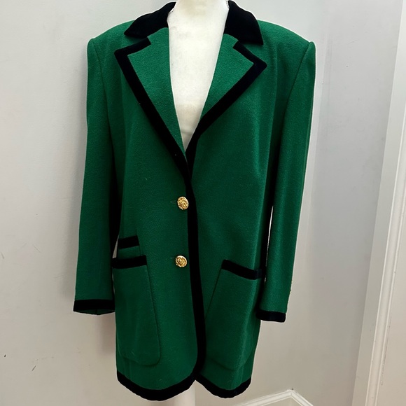 Escada Jackets & Blazers - ESCADA Emerald Green Wool & Cashmere Blend Blazer w/ Black Velvet Trim, sz 6